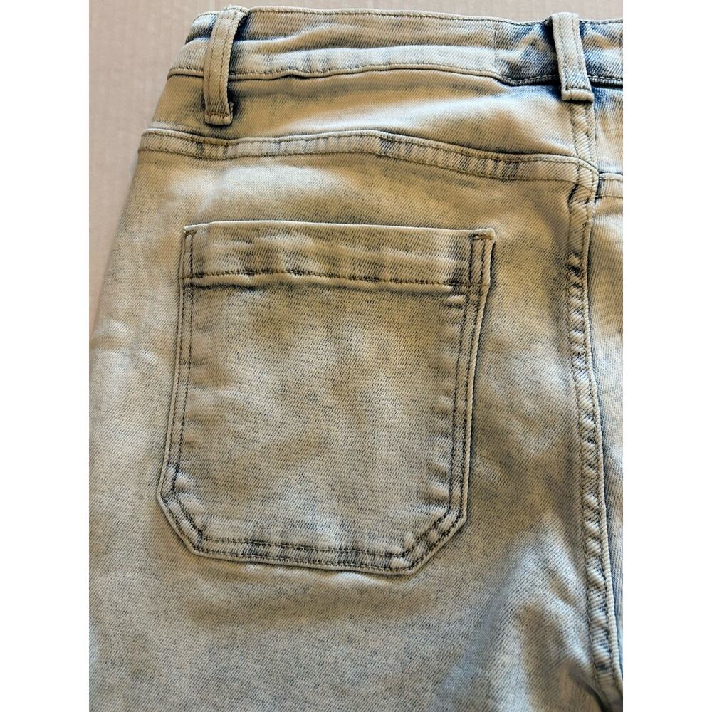 NWT Risen Jeans Women's Light Denim Wide Leg Cargo Pockets Sz 9/29 - Picture 6 of 13